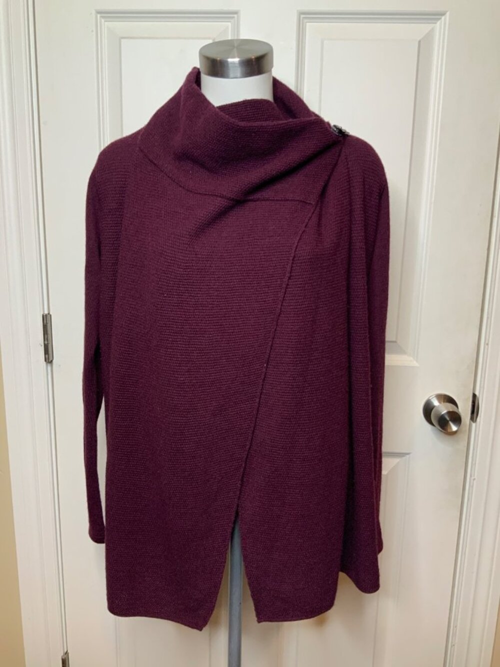 Tahari Purple Merino Wool Knit Cowl Neck Wrap Sweater W/ Buckle, Size S